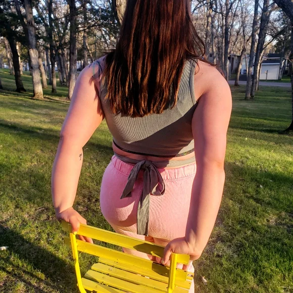 Tie behind crop tank - Picture 6 of 6